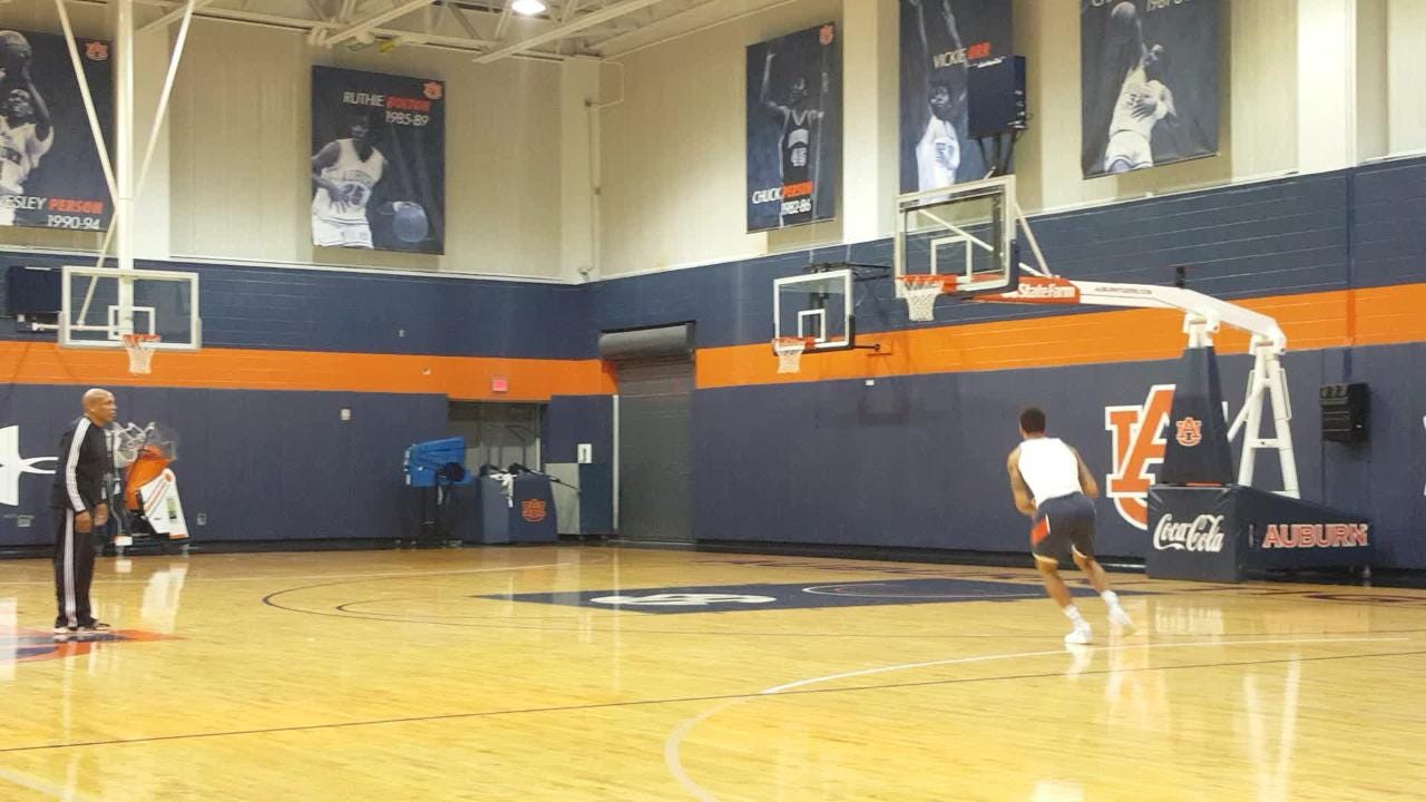 Bruce Pearl, Steven Pearl just one fatherson connection part of Auburn