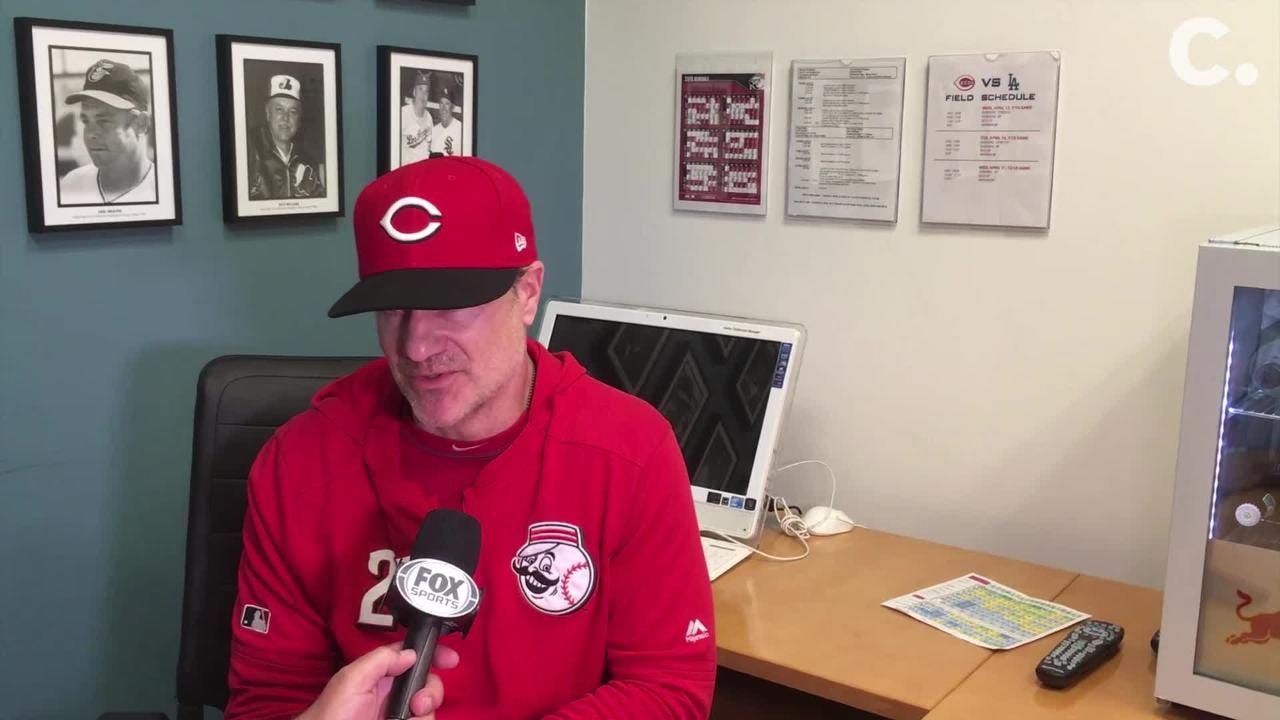 Cincinnati Reds Manager David Bell, Eugenio Suárez ejected from game