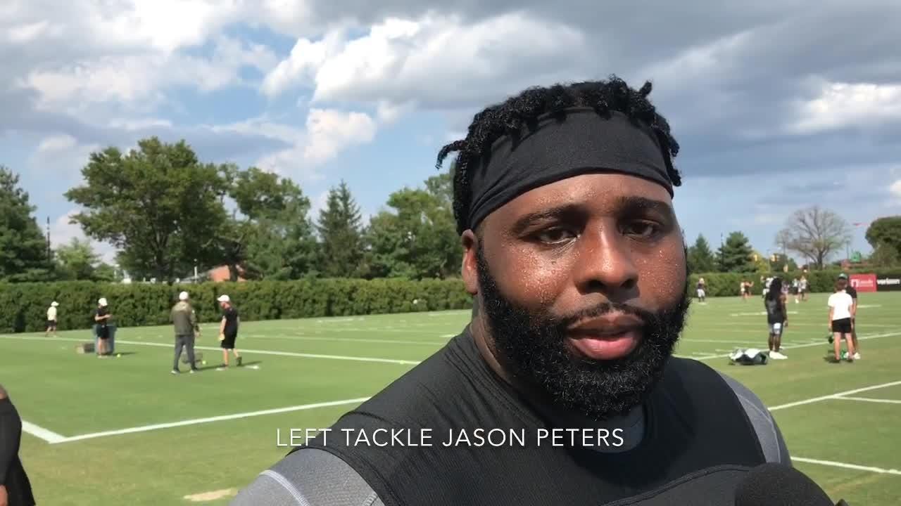 Eagles sign Jason Peters to a one-year contract, but where will he ...